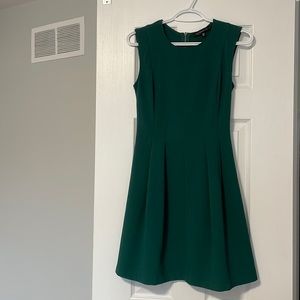 Dynamite green dress